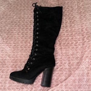 Black Knee High Chunky Heeled Boots